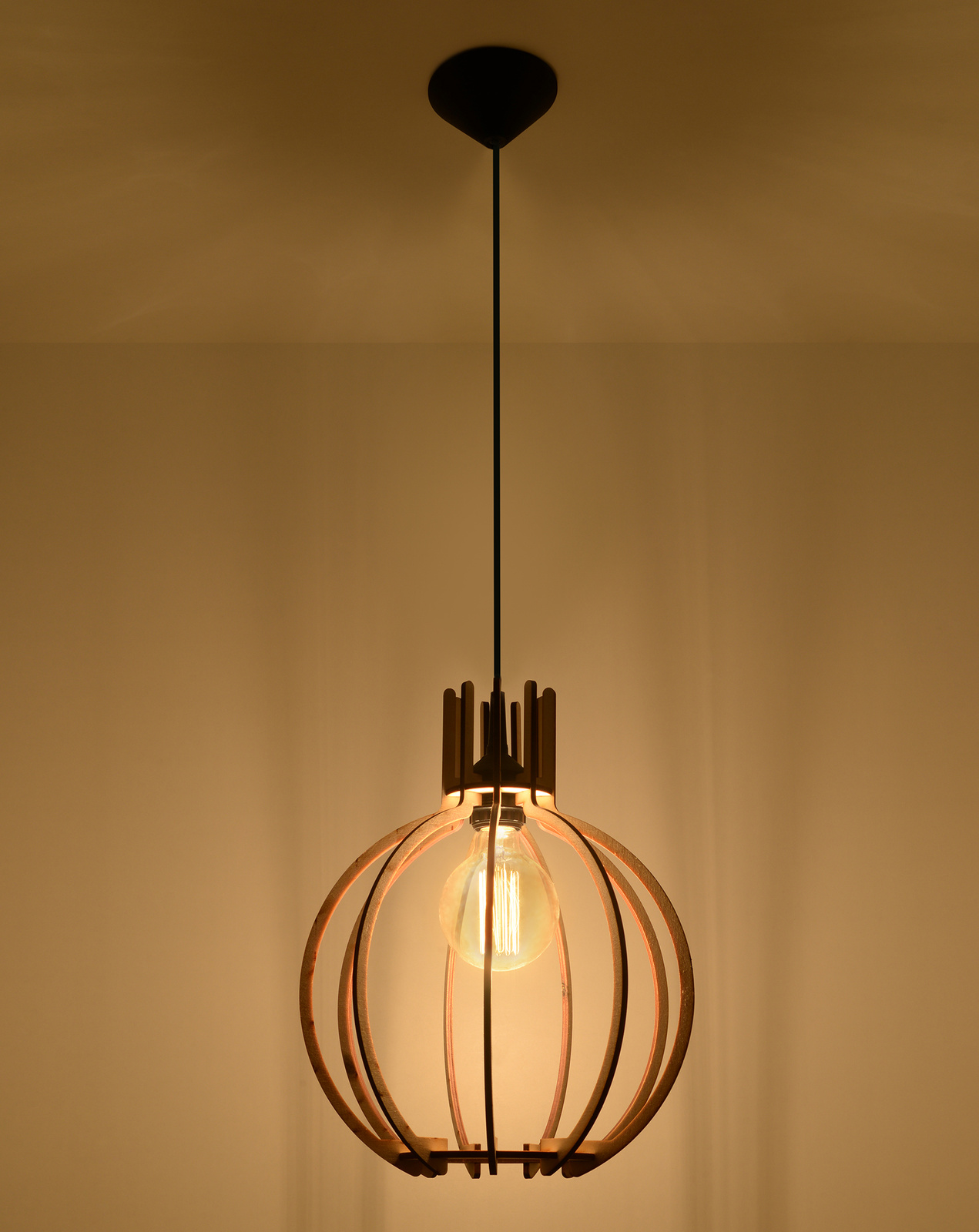 Lampă suspendată ARANCIA lemn natural + 1x bec LED E27 4000K rece 7,5W 650lm