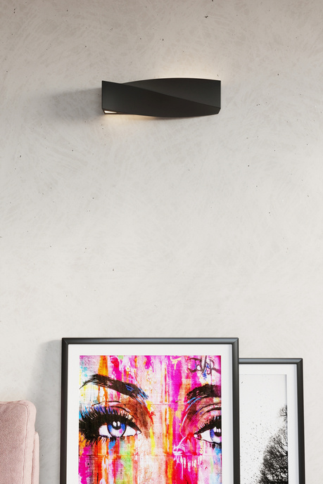 Aplică ceramică SIGMA negru + 1x bec LED E27 3000K Warm 7.5W 620lm