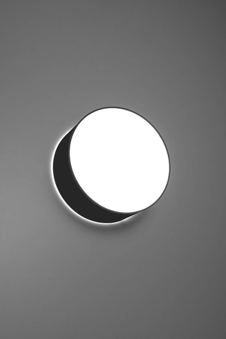 Plafonieră ARENA 25 BLACK + 1x bec LED E27 3000K Warm 7.5W 620lm