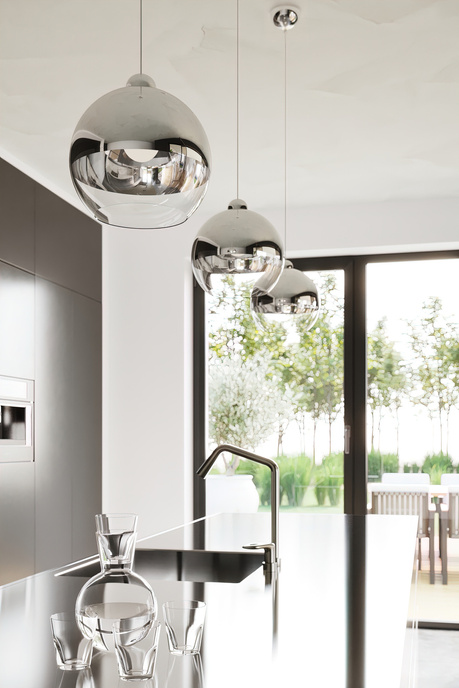 COSMO 25 lampă suspendată crom + 1x bec LED E27 3000K Warm 7,5W 620lm