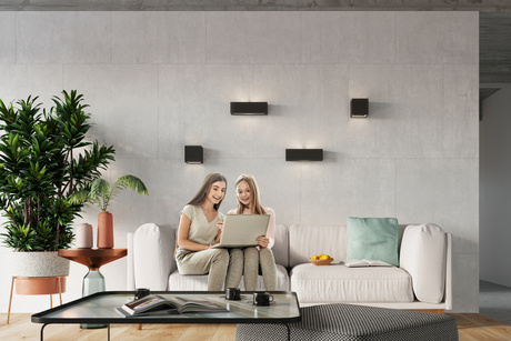 Lampă de perete ceramică LEO negru + 1x bec LED E27 4000K rece 7.5W 650lm