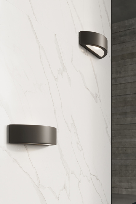 Aplică ceramică ATENA negru + 1x bec LED E27 3000K Warm 7.5W 620lm