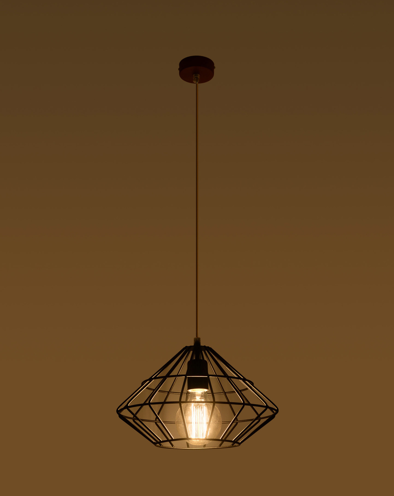 UMBERTO lampă suspendată negru + 1x bec LED E27 3000K cald 7.5W 620lm