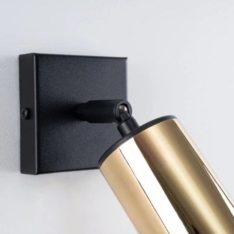 Lampă de perete WINX negru / auriu
